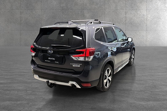 Subaru Forester 5 of 23