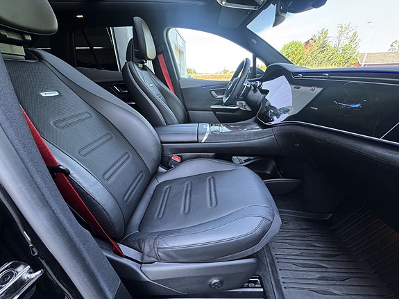 Mercedes-Benz EQE SUV 5 of 30