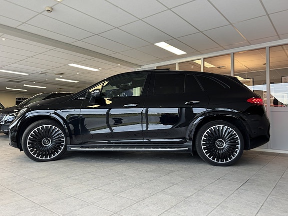 Mercedes-Benz EQE SUV 3 of 30