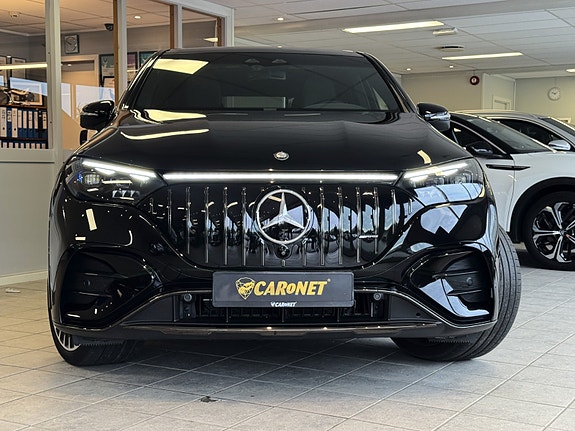 Mercedes-Benz EQE SUV 2 of 30