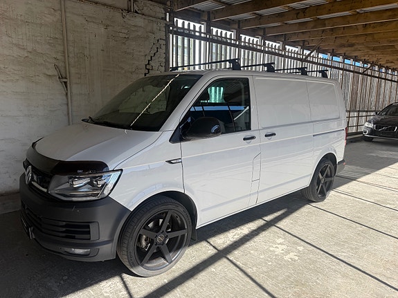 Volkswagen Transporter 3 of 22