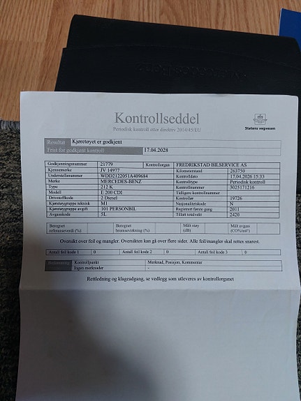 Mercedes-Benz E200 d 16 of 18