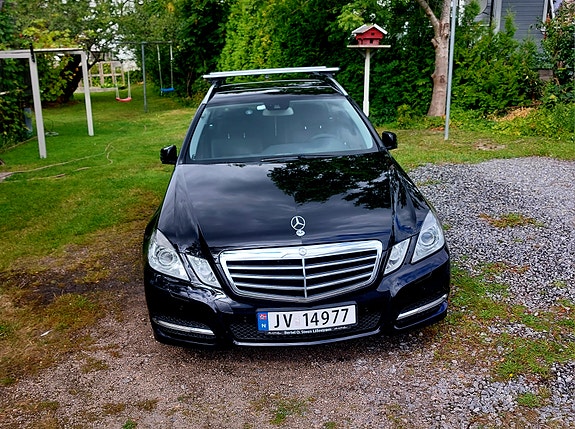 Mercedes-Benz E200 d 4 of 18