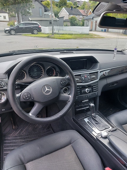 Mercedes-Benz E200 d 5 of 18