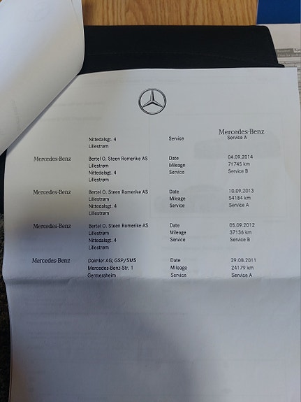 Mercedes-Benz E200 d 17 of 18