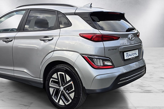 Hyundai Kona 9 of 30