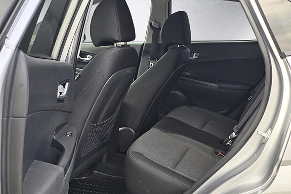 Hyundai Kona 17 of 30