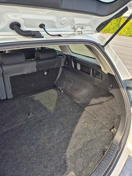 Toyota Auris 22 of 27