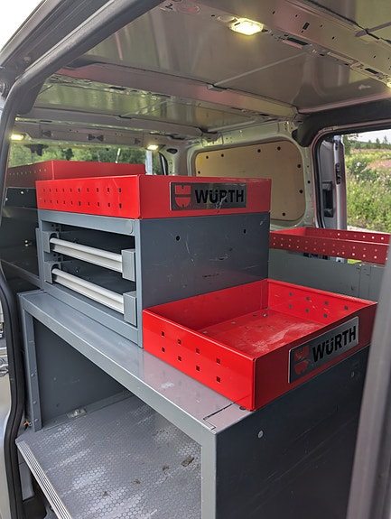 Ford Transit Custom 15 of 18