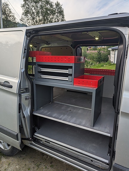 Ford Transit Custom 16 of 18