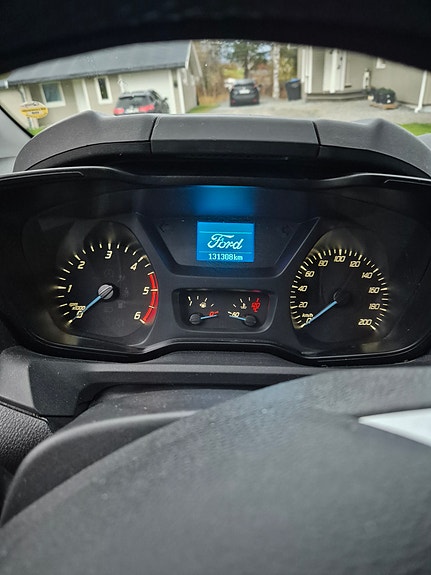 Ford Transit Custom 7 of 18