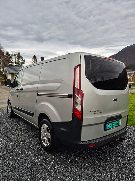 Ford Transit Custom 3 of 18