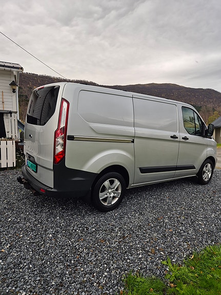 Ford Transit Custom 4 of 18