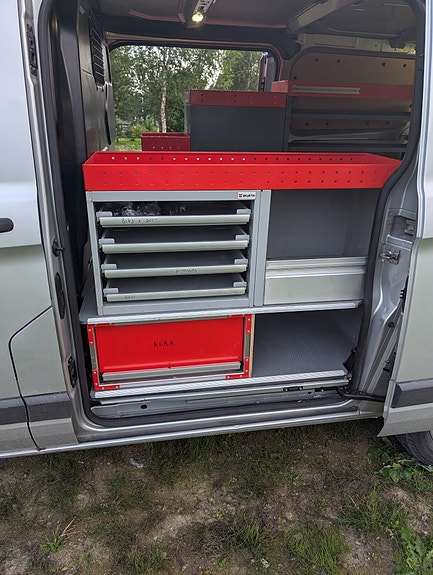 Ford Transit Custom 12 of 18