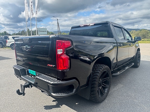 Chevrolet Silverado 1500 7 of 18