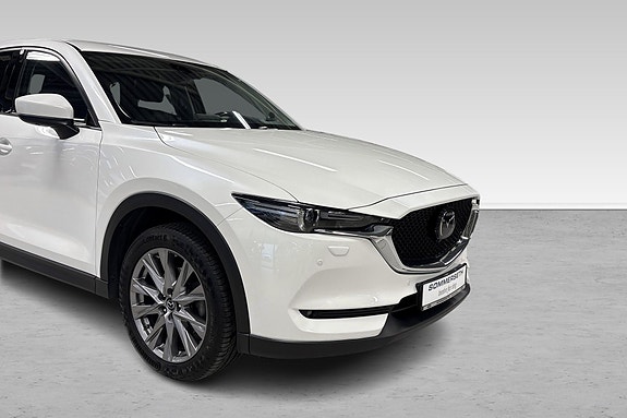 Mazda CX-5 2 of 27