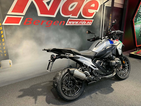 BMW R 1300 GS INKLUDERT SIDEVESKER OG TOPPBOKS! 3 of 16