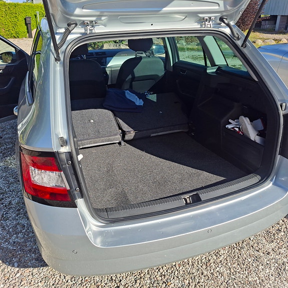 Skoda Fabia 4 of 8
