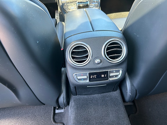 Mercedes-Benz E63 30 of 30
