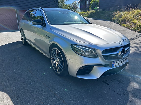 Mercedes-Benz E63 12 of 30