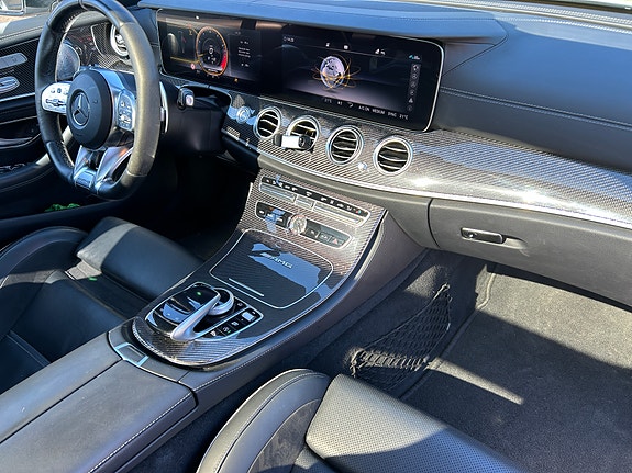 Mercedes-Benz E63 21 of 30