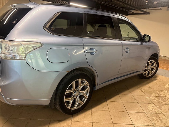 Mitsubishi Outlander 9 of 30