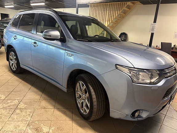 Mitsubishi Outlander 10 of 30