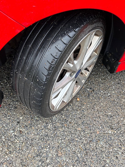 Ford Fiesta 14 of 17