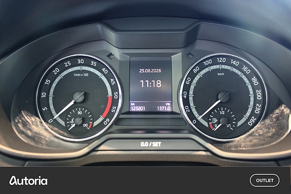 Skoda Octavia Scout 15 of 24