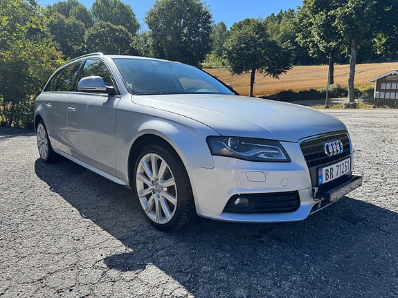Audi A4 4 of 30