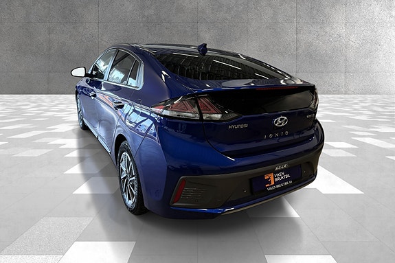 Hyundai IONIQ 7 of 30