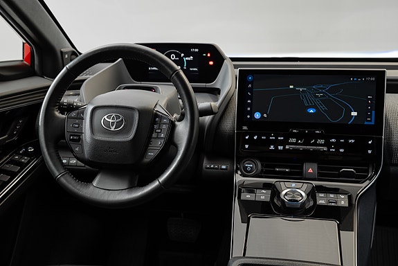 Toyota bZ4X 24 of 30