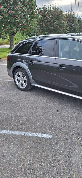 Audi A4 allroad 4 of 19