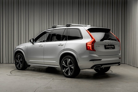 Volvo XC90 8 of 25