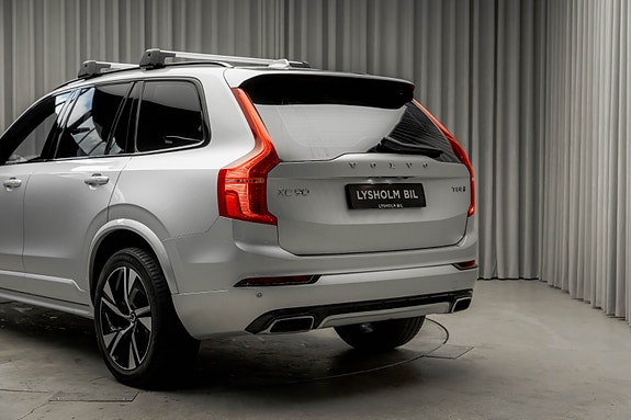 Volvo XC90 9 of 25