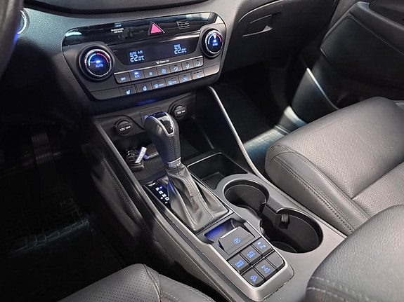 Hyundai Tucson 24 of 30