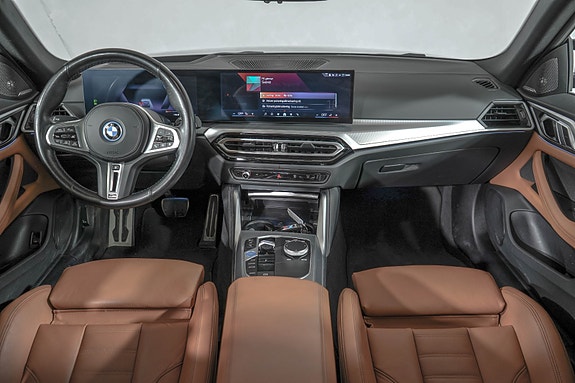 BMW i4 17 of 28