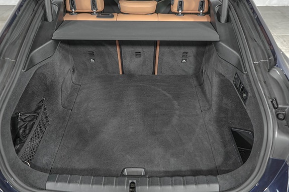 BMW i4 9 of 28