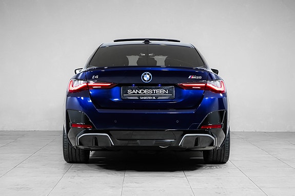 BMW i4 6 of 28