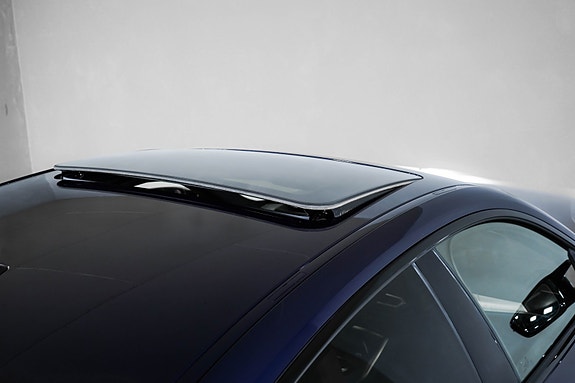 BMW i4 7 of 28