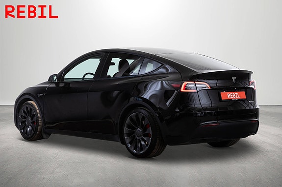 Tesla Model Y 5 of 27