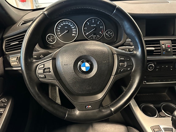 BMW X3 13 of 30