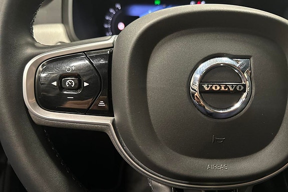 Volvo V90 14 of 30