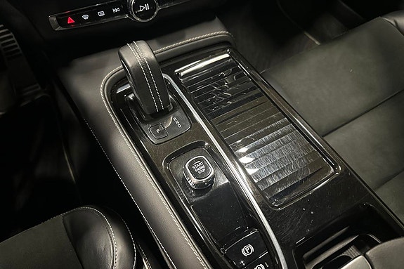 Volvo V90 16 of 30