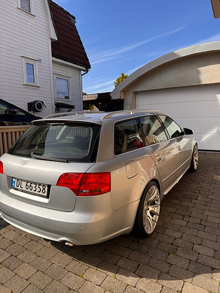 Audi A4 11 of 30