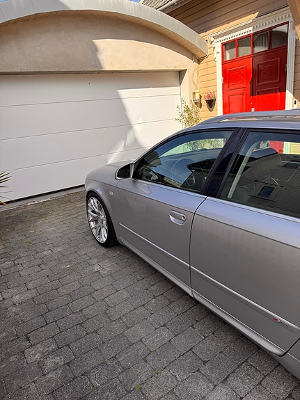 Audi A4 23 of 30