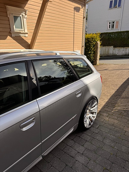 Audi A4 25 of 30