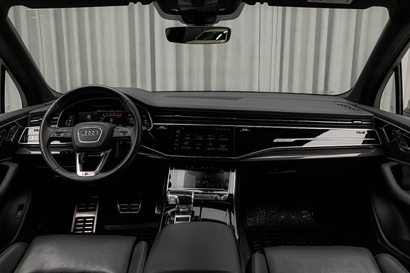 Audi SQ7 23 of 30