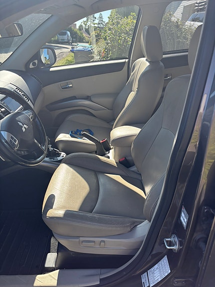 Mitsubishi Outlander 7 of 19