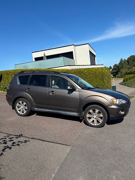 Mitsubishi Outlander 5 of 19
